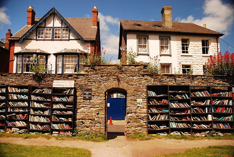honesty-bookshop-hay-on-wye